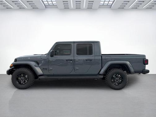 Anvil Clearcoat 2026 Jeep Gladiator Texas Trail 4x4