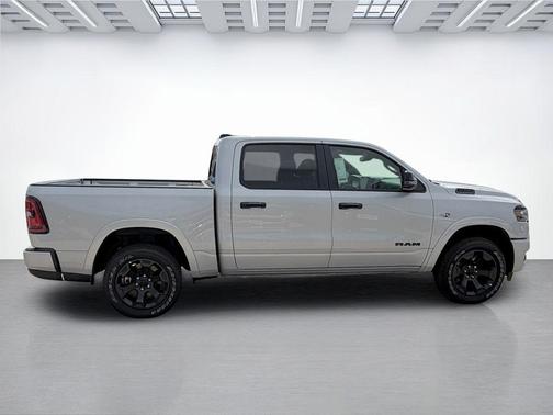 Silver Zynith 2026 RAM 1500 Big Horn/Lone Star
