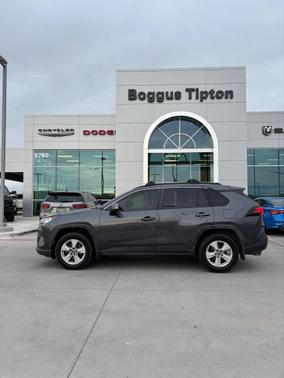 2019 Toyota RAV4 XLE