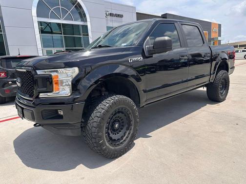 Black Metallic 2019 Ford F-150 XL