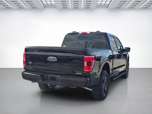 Black Metallic 2023 Ford F-150 XLT