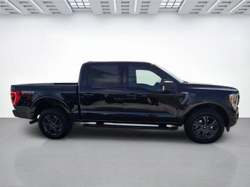 Black Metallic 2023 Ford F-150 XLT
