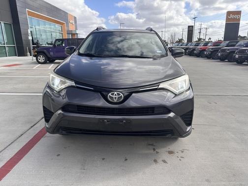 2017 Toyota RAV4 LE