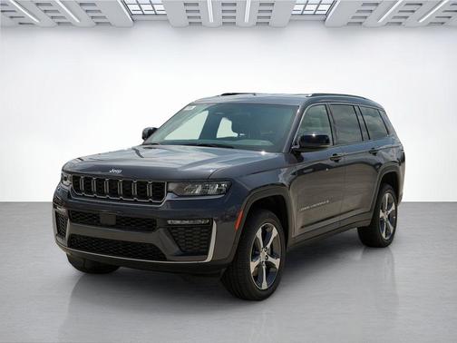 baltic gray metallic clearcoat 2026 Jeep Grand Cherokee L Limited