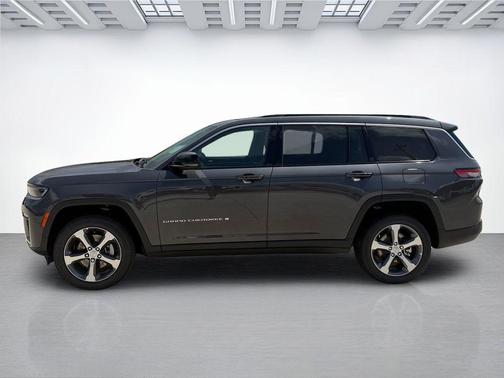 baltic gray metallic clearcoat 2026 Jeep Grand Cherokee L Limited