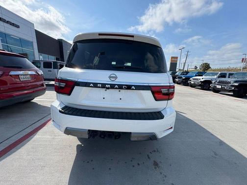 2023 Nissan Armada SV 2WD