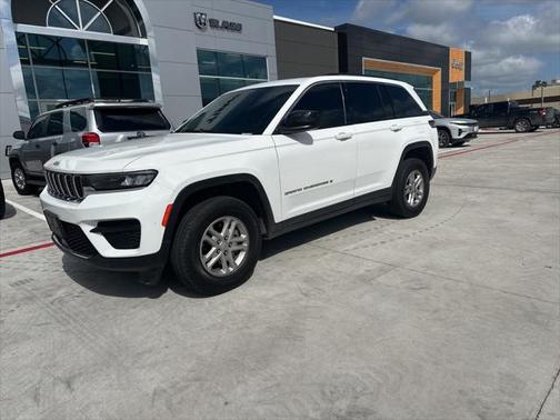 2023 Jeep Grand Cherokee Laredo
