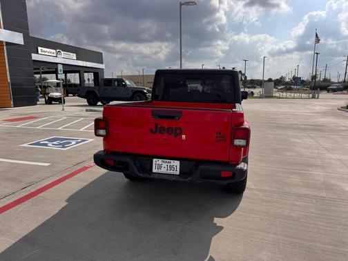 2023 Jeep Gladiator Willys 4x4