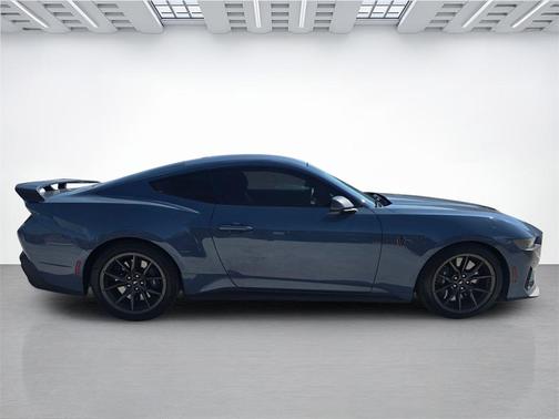2025 Ford Mustang Dark Horse Fastback