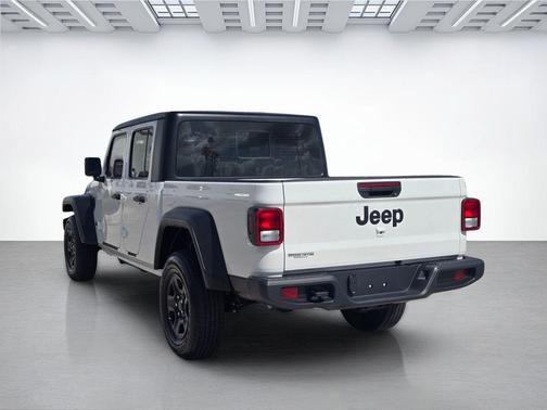 Bright White Clearcoat 2026 Jeep Gladiator Sport