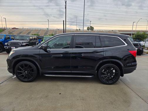 Black 2016 Honda Pilot EX-L