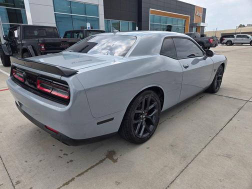 Smoke Show 2022 Dodge Challenger R/T