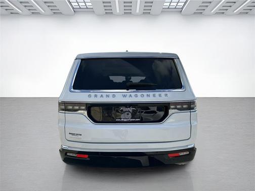 2023 Jeep Grand Wagoneer 4x4