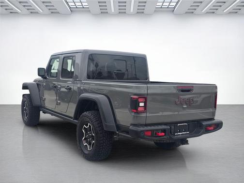 Sting-Gray Clearcoat 2021 Jeep Gladiator Rubicon