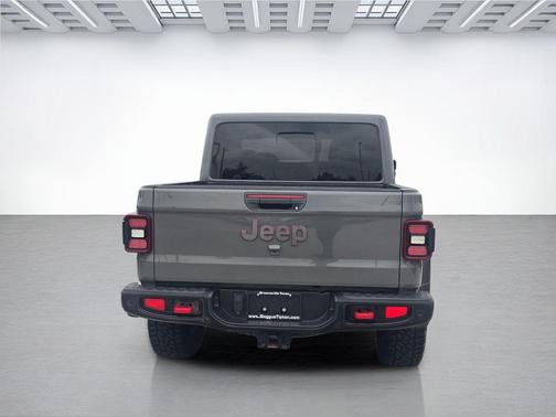 Sting-Gray Clearcoat 2021 Jeep Gladiator Rubicon