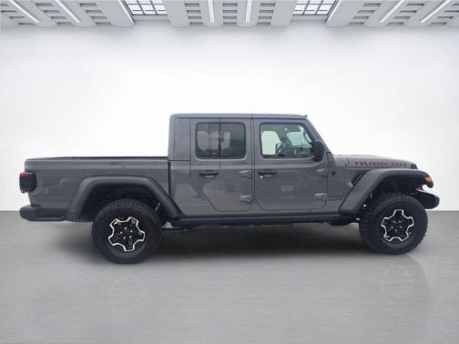 Sting-Gray Clearcoat 2021 Jeep Gladiator Rubicon