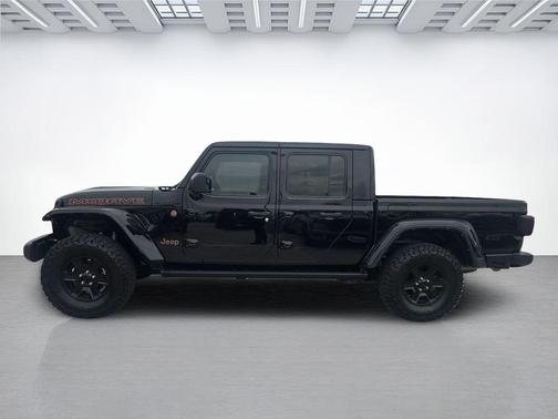 Black Clearcoat 2021 Jeep Gladiator Mojave 4x4