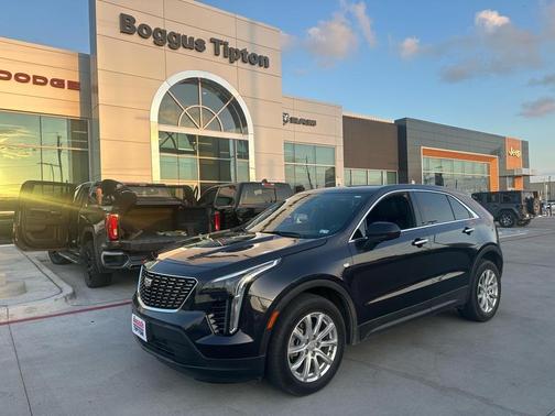2023 Cadillac XT4 Luxury
