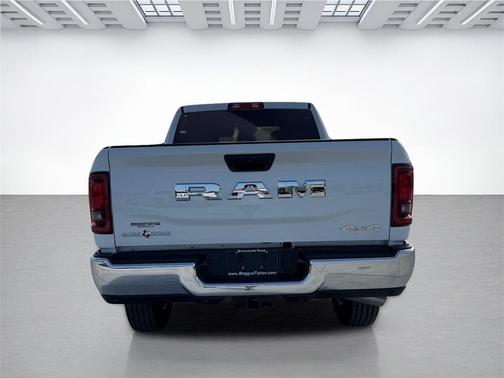 2025 RAM 2500 Lone Star Crew Cab 4x4 6'4' Box