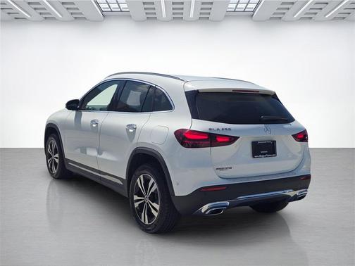 2025 Mercedes-Benz GLA 250 4MATIC