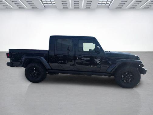 2023 Jeep Gladiator Willys 4x4