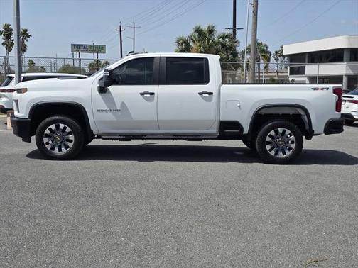 2023 Chevrolet Silverado 2500 Custom