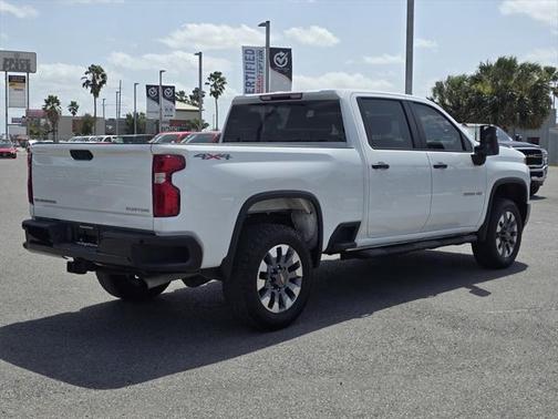 2023 Chevrolet Silverado 2500 Custom