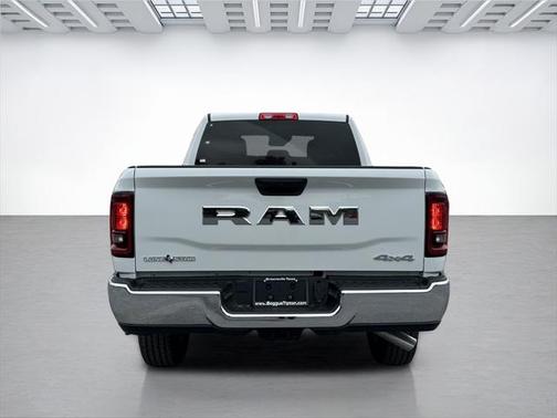 2025 RAM 2500 Lone Star Crew Cab 4x4 6'4' Box