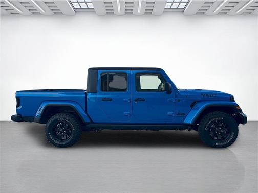 2025 Jeep Gladiator Willys
