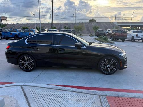 2024 BMW 330 i