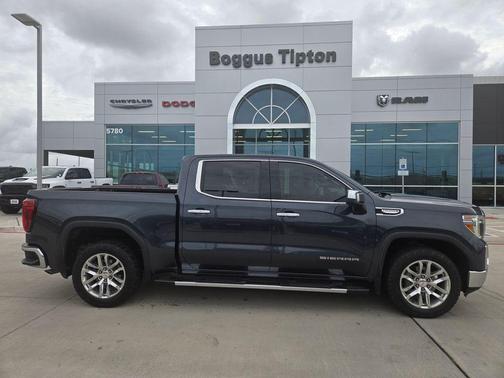 Dark Sky Metallic 2022 GMC Sierra 1500 SLT