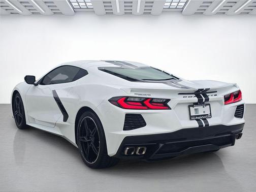 2022 Chevrolet Corvette Stingray w/1LT