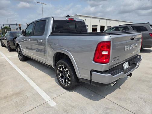 Billet Silver Metallic Clearcoat 2025 RAM 1500 Laramie