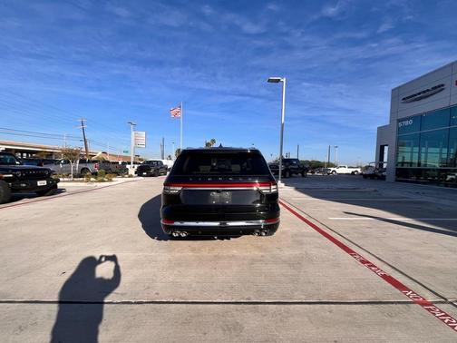 2023 Lincoln Aviator Black Label AWD