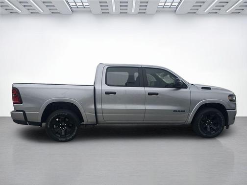 Billet Silver Metallic Clearcoat 2025 RAM 1500 Big Horn/Lone Star