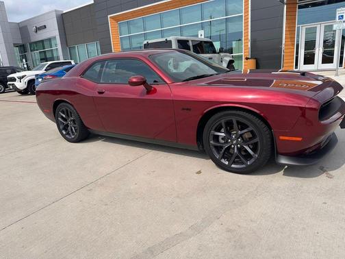 Octane Red Pearlcoat 2023 Dodge Challenger R/T