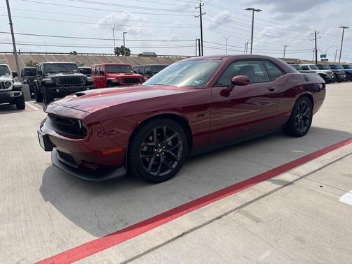 Octane Red Pearlcoat 2023 Dodge Challenger R/T