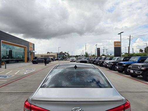 Symphony Silver 2015 Hyundai SONATA Limited