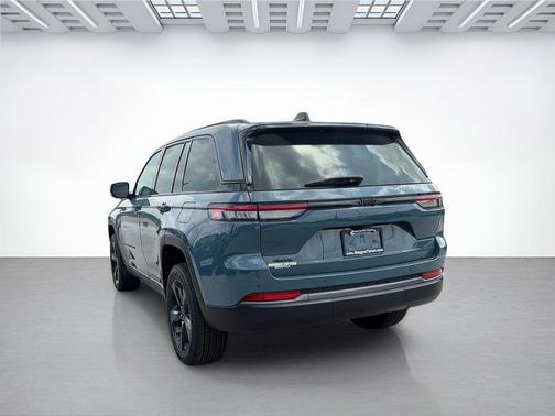 Steel Blue 2026 Jeep Grand Cherokee Limited