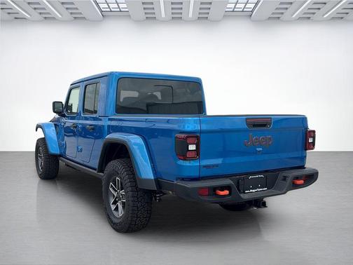Hydro Blue Pearlcoat 2026 Jeep Gladiator Mojave 4x4