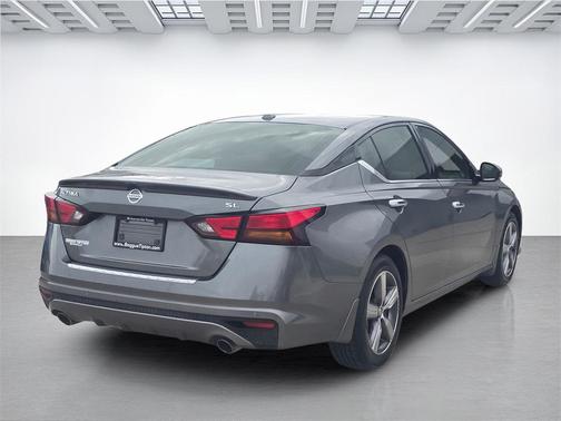 2022 Nissan Altima 2.5 SL