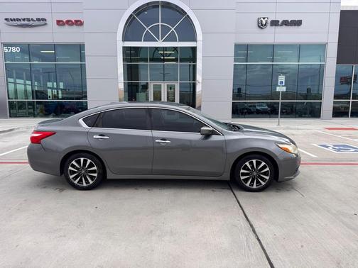 2017 Nissan Altima 2.5 SV