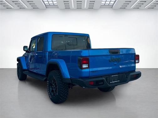 2025 Jeep Gladiator High Tide
