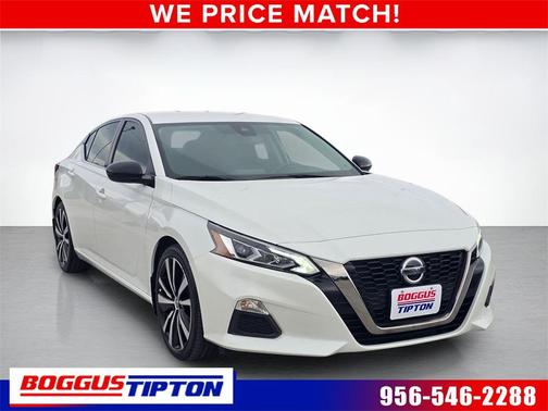 2022 Nissan Altima SR FWD