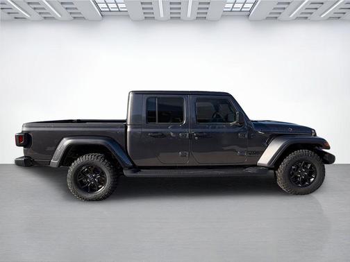Granite Crystal Metallic Clearcoat 2026 Jeep Gladiator Texas Trail 4x4