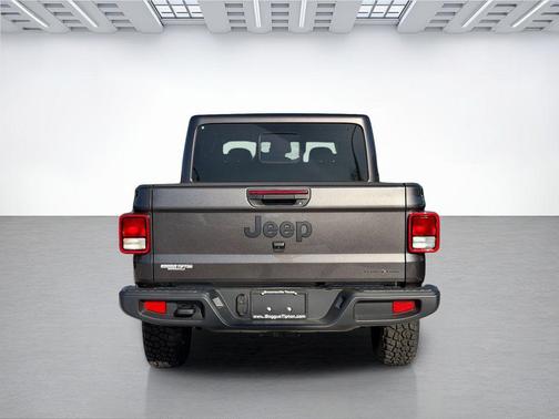 Granite Crystal Metallic Clearcoat 2026 Jeep Gladiator Texas Trail 4x4