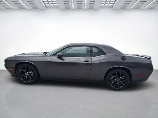 Granite Crystal Metallic Clearcoat 2023 Dodge Challenger SXT