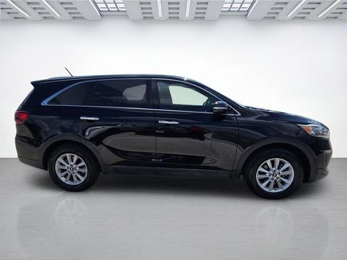 Ebony Black 2019 Kia Sorento L