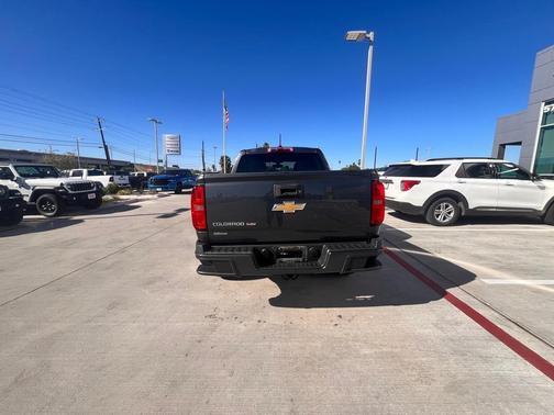 2017 Chevrolet Colorado WT