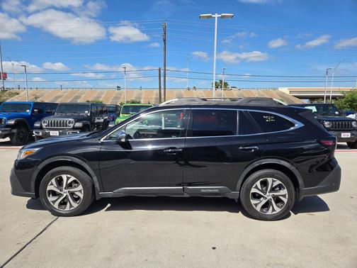 Crystal Black Silica 2020 Subaru Outback Touring XT